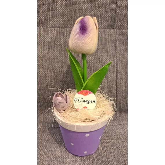 Lila-fehér tulipános dekoráció